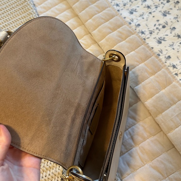 White Coach Saddle Bag with gold hardware - Picture 7 of 8